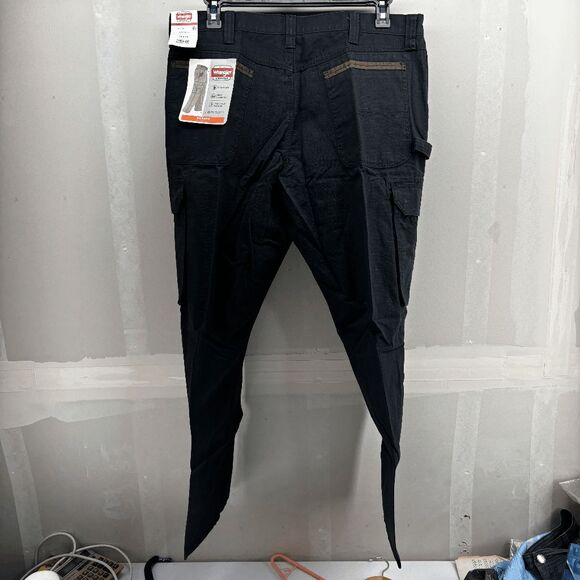 NEW Wrangler Ranger Workwear Size 38x30 Relaxed Fit Mens Pants Black Cotton - Picture 3 of 10